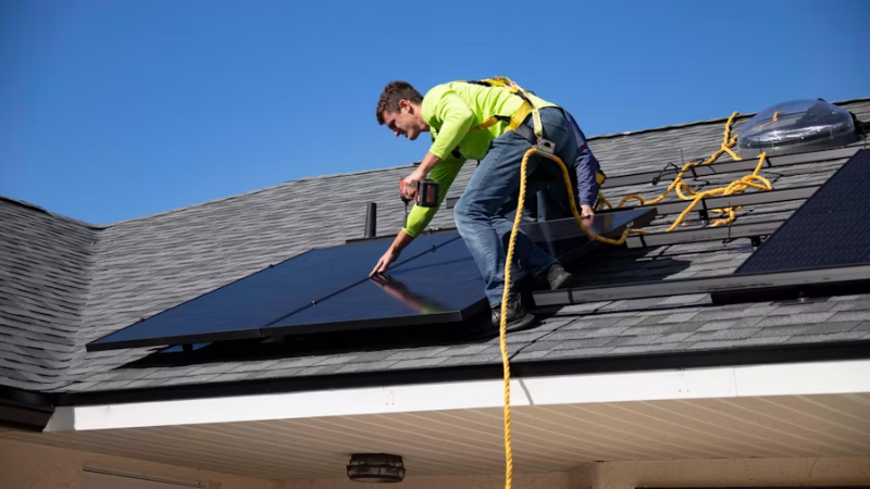 Cómo instalar un panel solar paso a paso